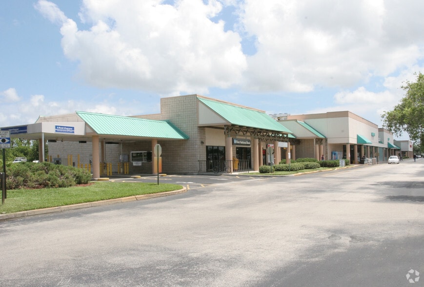 More Photos Of 1095-1193 SE Port St Lucie Blvd, Port Saint Lucie General Retail For Sale