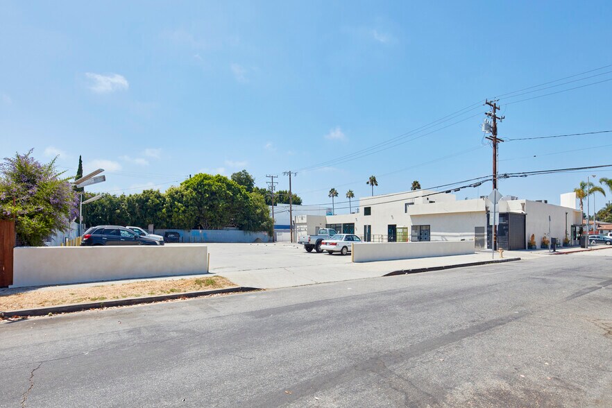 More Photos Of 12430-12464 W Washington Blvd, Los Angeles Freestanding For Lease