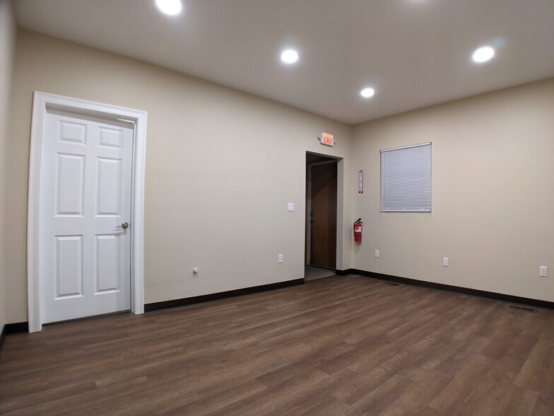 More Photos Of 357 Union Ave, Framingham Medical For Lease