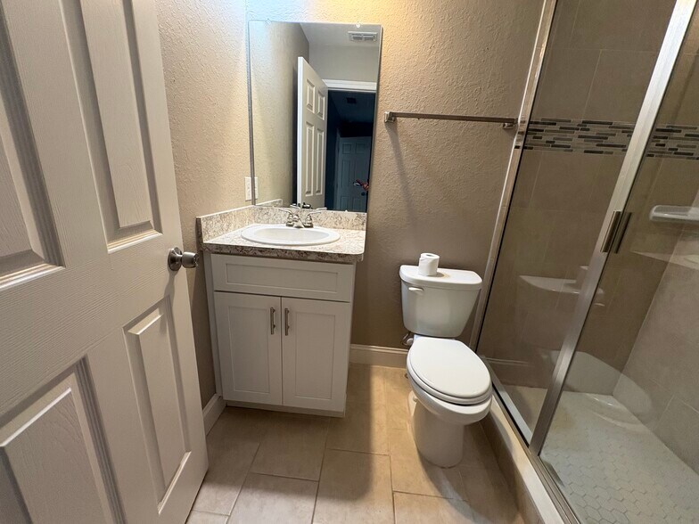 More Photos Of 640-650 E Grapefruit Ave, Lake Alfred Specialty For Sale