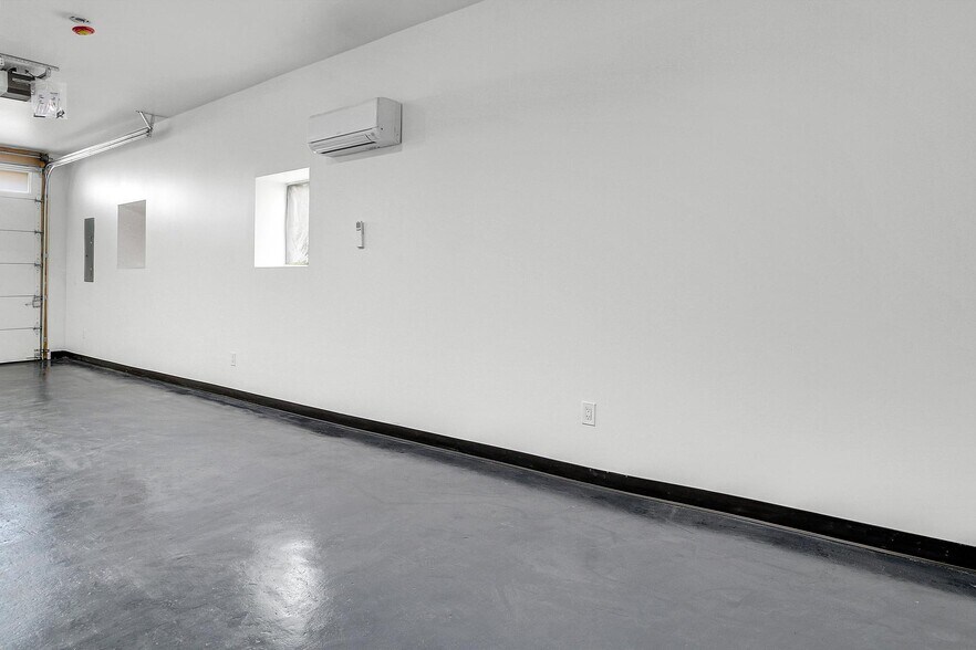 More Photos Of 3519-3521 6th Ave, Tacoma Office For Sale