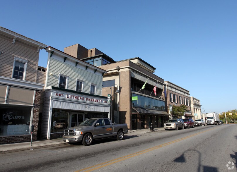 More Photos Of 916 Bay St, Beaufort Office For Sale