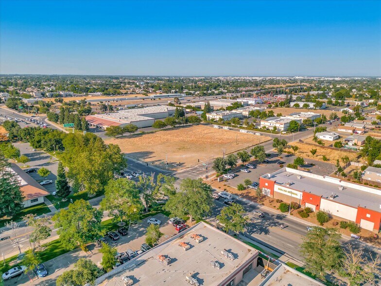More Photos Of 3940 Norwood Ave, Sacramento Land For Sale