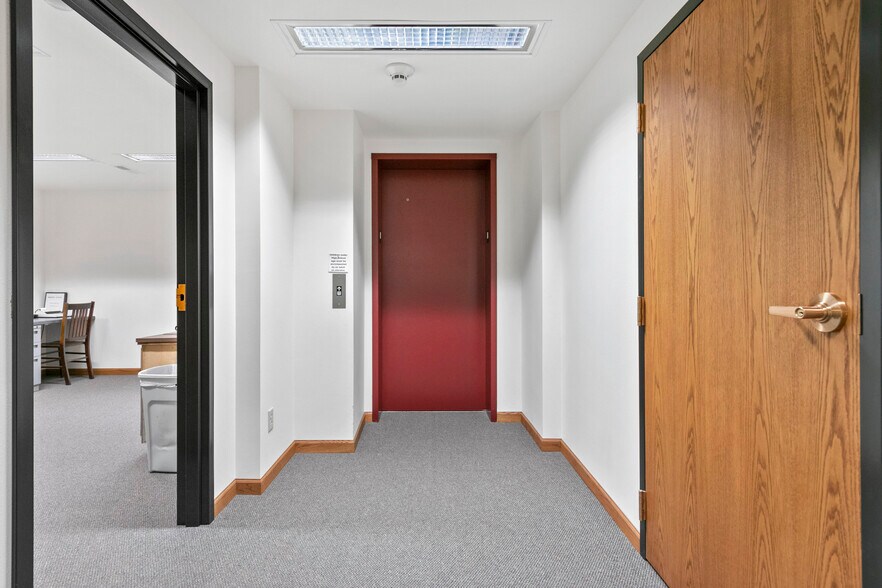 More Photos Of 301 S Chestnut Ave, Oconto Falls Religious Facility For Sale