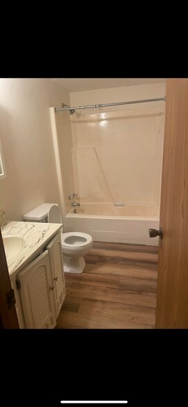 More Photos Of 709A Division St, Parkersburg Freestanding For Sale