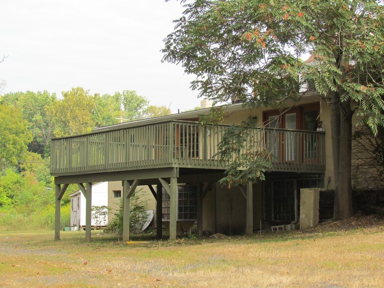More Photos Of 824 E Benjamin Franklin Hwy, Douglassville Freestanding For Sale