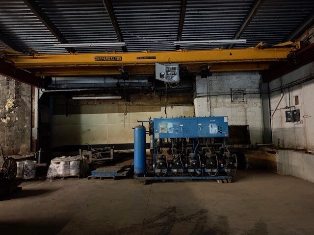 More Photos Of 2514 Foundry Pl, Clayville Industrial For Sale