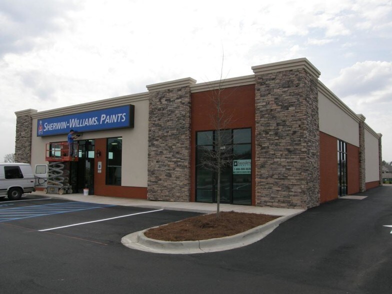 More Photos Of 3701-3705 Malcolm Dr, Montgomery Freestanding For Sale