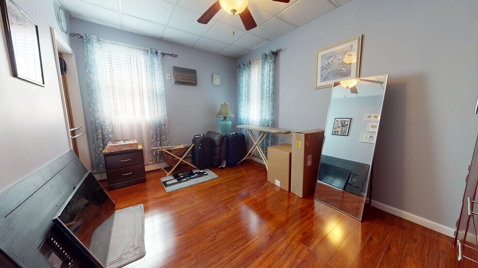 More Photos Of 3108 Healy Ave, Far Rockaway Apartments For Sale
