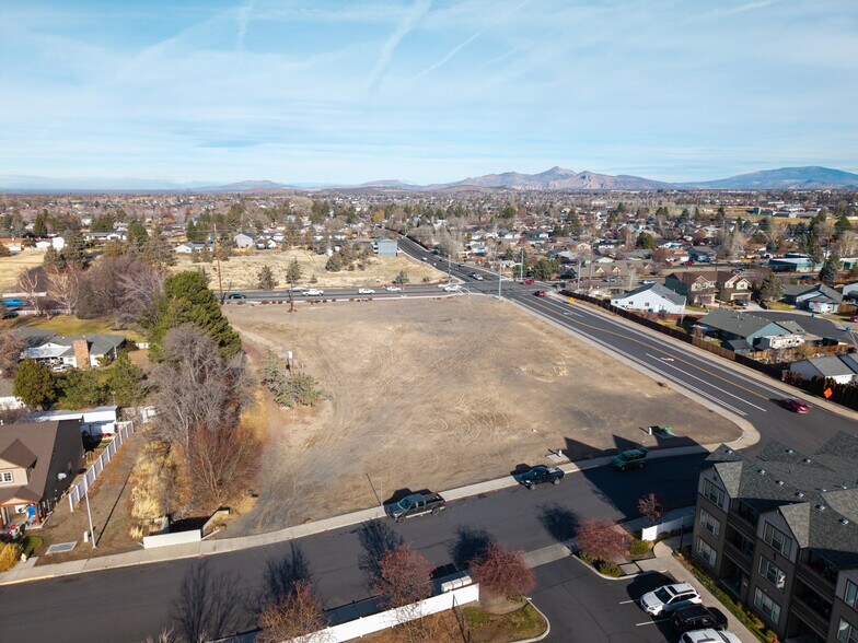 More Photos Of SW 27th St, Redmond Land For Sale