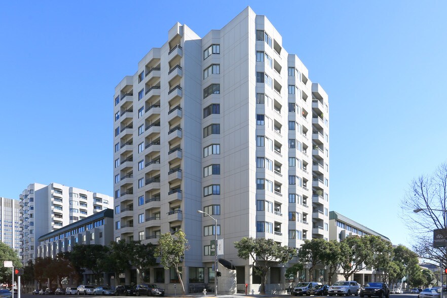 More Photos Of 601 Van Ness Ave, San Francisco Apartments For Lease