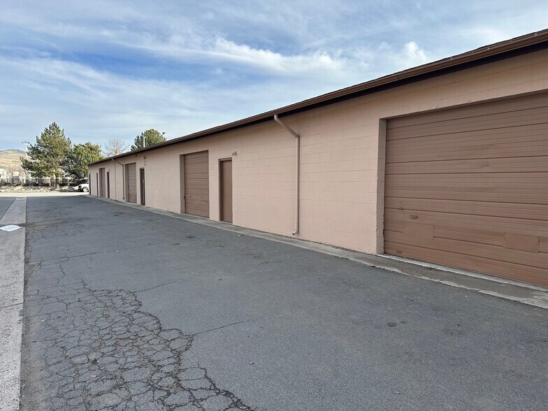 Primary Photo Of 715 Bergin Way, Sparks Flex For Lease