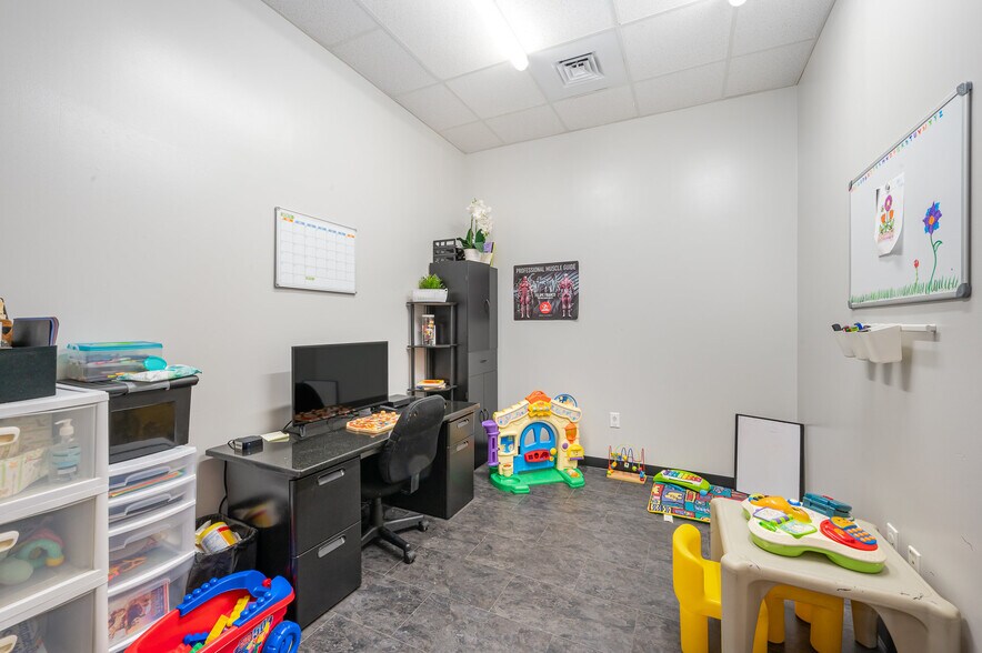 More Photos Of 10030 Callabridge Ct, Charlotte Freestanding For Sale