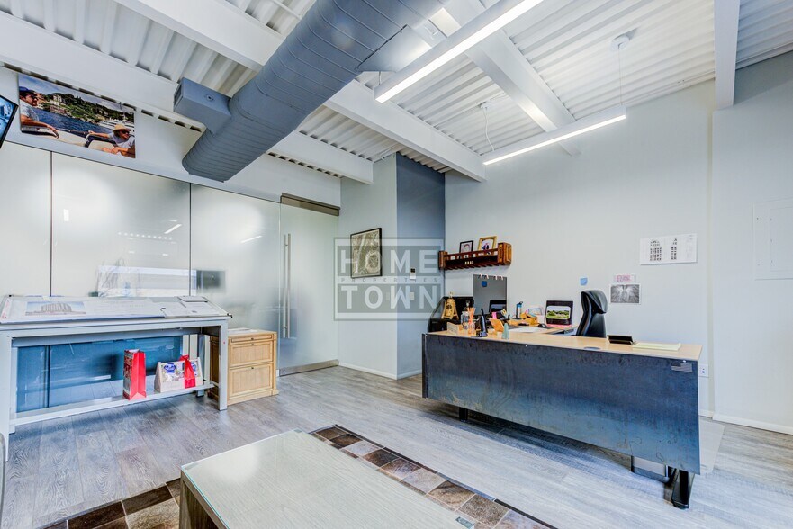 More Photos Of 264 49th St, Brooklyn Flex For Sale