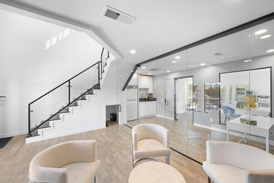 More Photos Of 207 W Alameda Ave, Burbank Office For Sale