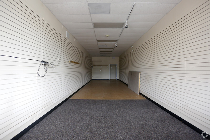 More Photos Of 3600 Cherokee St, Kennesaw Unknown For Lease