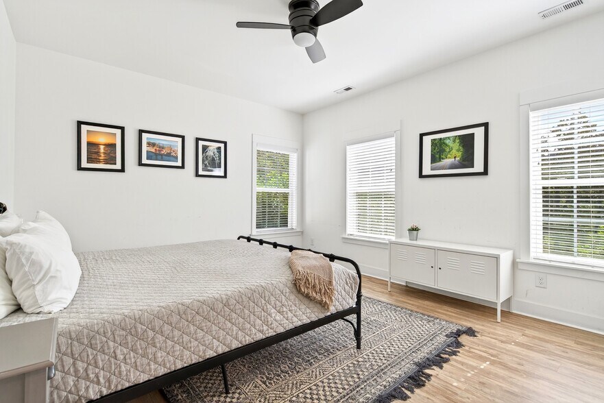 More Photos Of 8026 Buck Creek Rd, Marion Apartments For Sale