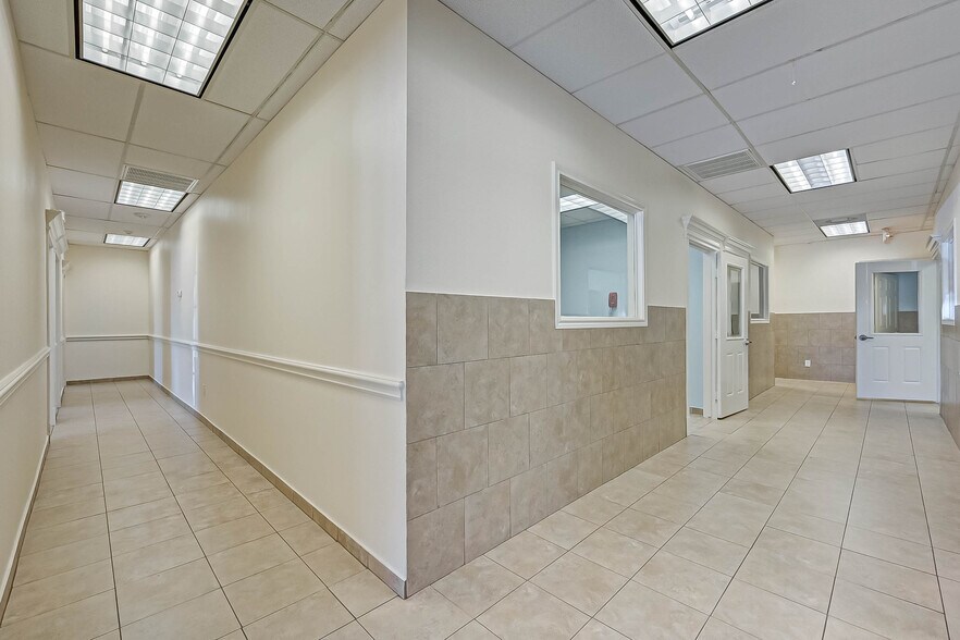 More Photos Of 2105 Cypress Landing Dr, Houston Daycare Center For Sale