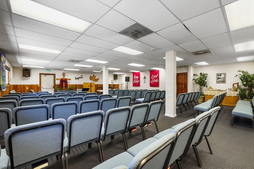 More Photos Of 807 Emerald Bay Rd, South Lake Tahoe Office For Sale