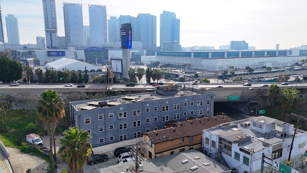 More Photos Of 1211 W 11th St, Los Angeles Apartments For Sale