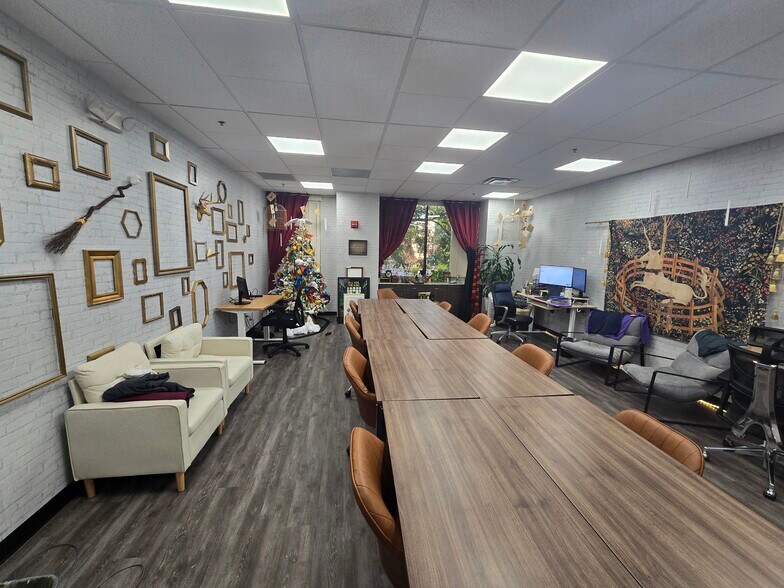 More Photos Of 2450 Maitland Center Pky, Maitland Office For Sale