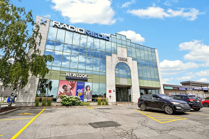 More Photos Of 12905 Rue Sherbrooke E, Montréal Medical For Lease