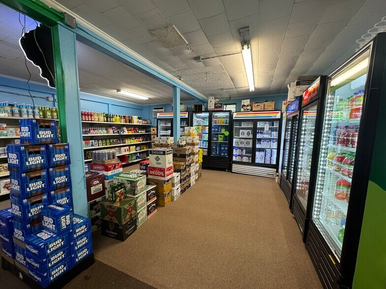 More Photos Of 567 Gordon Hwy, Gordon Convenience Store For Sale
