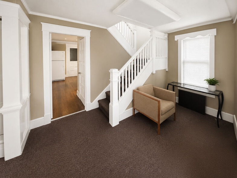 More Photos Of 620 Old Westminster Pike, Westminster General Retail For Sale