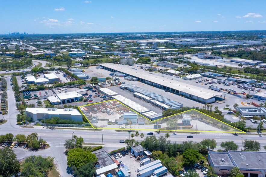 More Photos Of 1126 Dr Martin Luther King Jr Blvd, Pompano Beach Truck Terminal For Sale