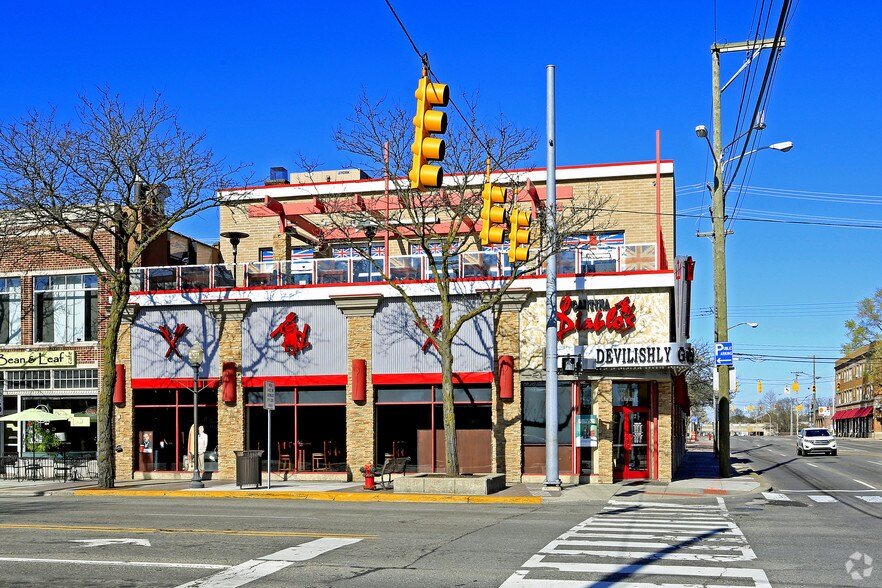More Photos Of 100 S Main St, Royal Oak Restaurant For Lease