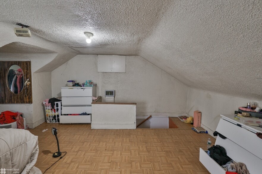 More Photos Of 902 W Wilkes Barre St, Easton Apartments For Sale