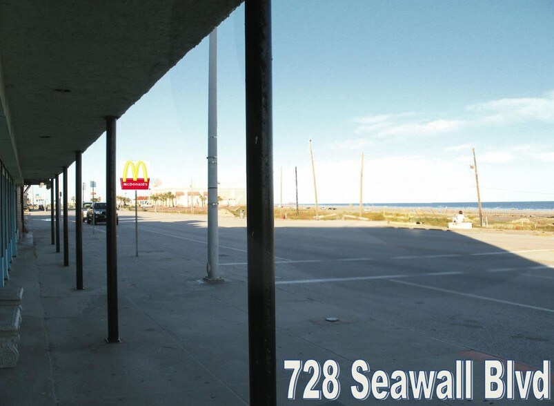 More Photos Of 728 Seawall Blvd, Galveston General Retail For Lease