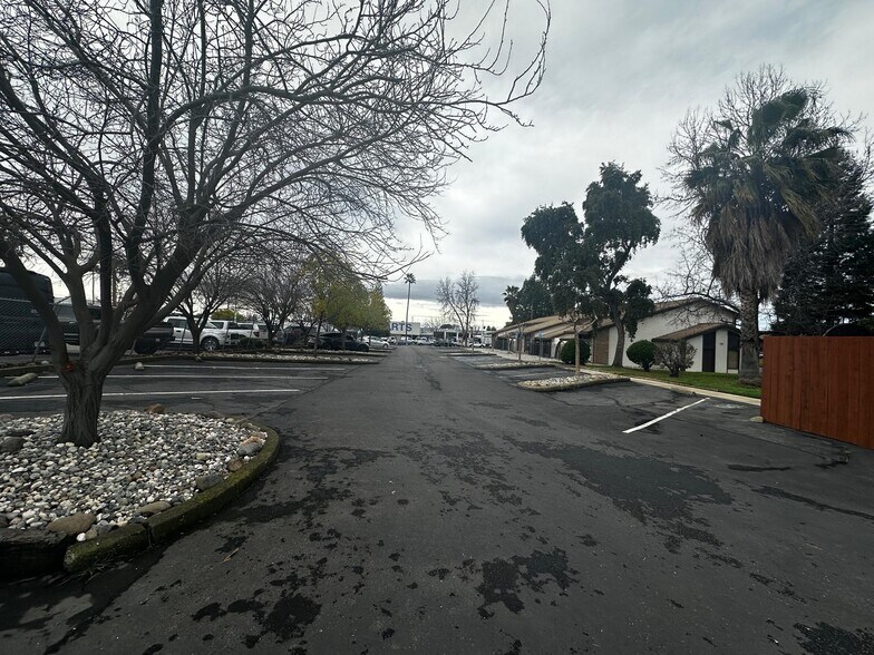 More Photos Of 5250 Date Ave, Sacramento Loft Creative Space For Lease