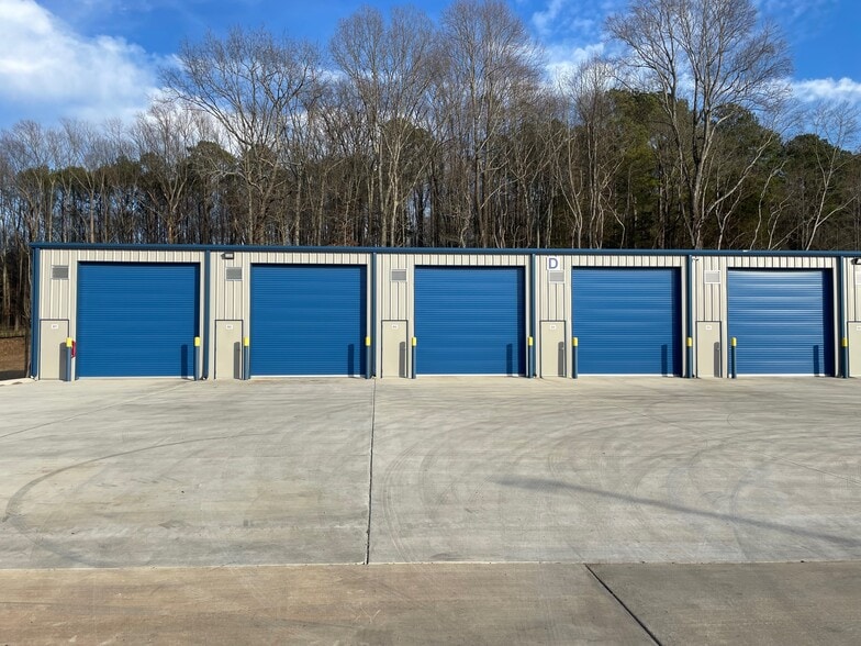 Primary Photo Of 4532 Research Park Blvd NW, Huntsville Self Storage For Lease