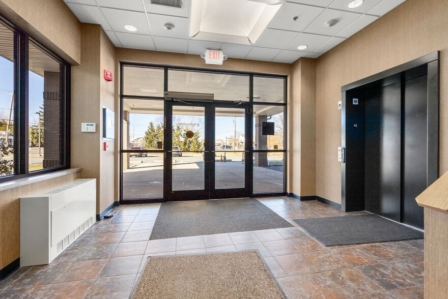 More Photos Of 4-6 West St, West Hatfield Medical For Sale