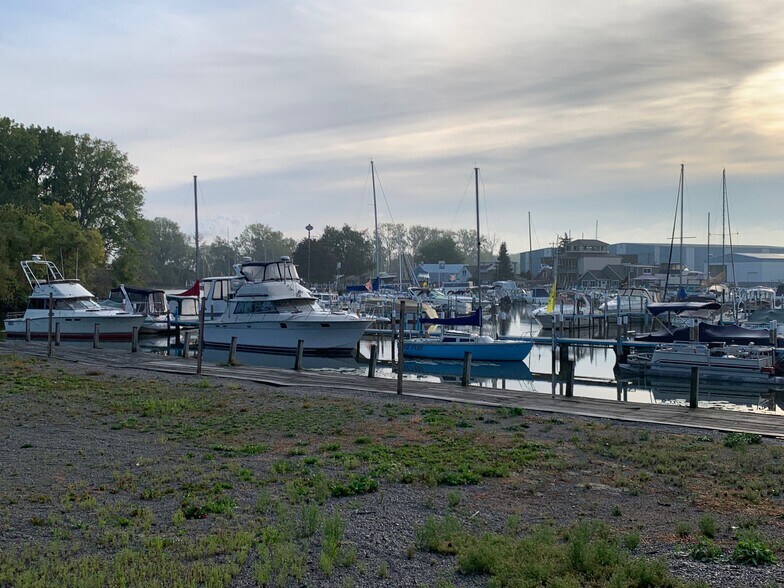 More Photos Of 14011 Laplaisance Rd, Monroe Freestanding For Sale