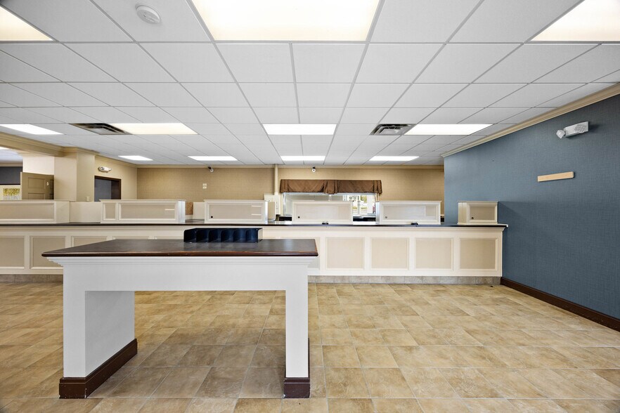 More Photos Of 38 S Main St, Churchville Bank For Lease
