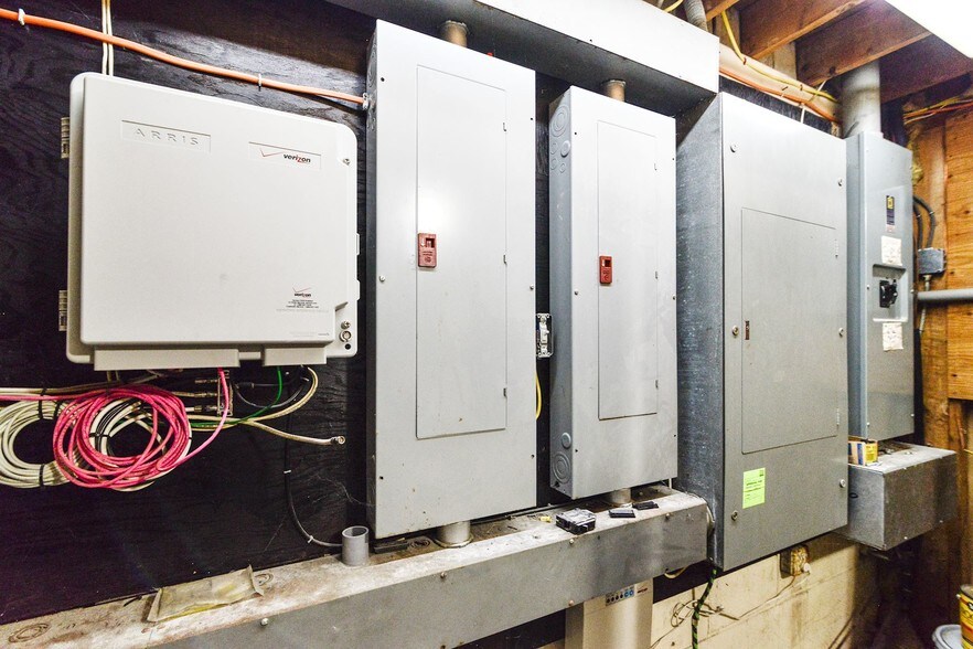 More Photos Of 116 W Almond St, Vineland Office For Lease