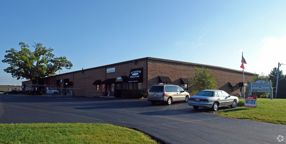 Primary Photo Of 27982 W Commercial Ave, Lake Barrington Light Manufacturing For Sale