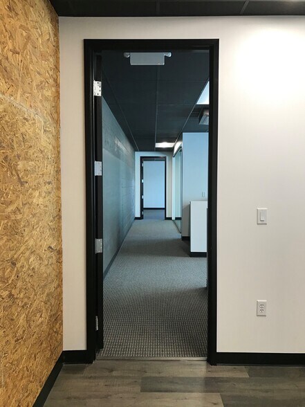 More Photos Of 37 S Water St, Henderson Office Residential For Lease