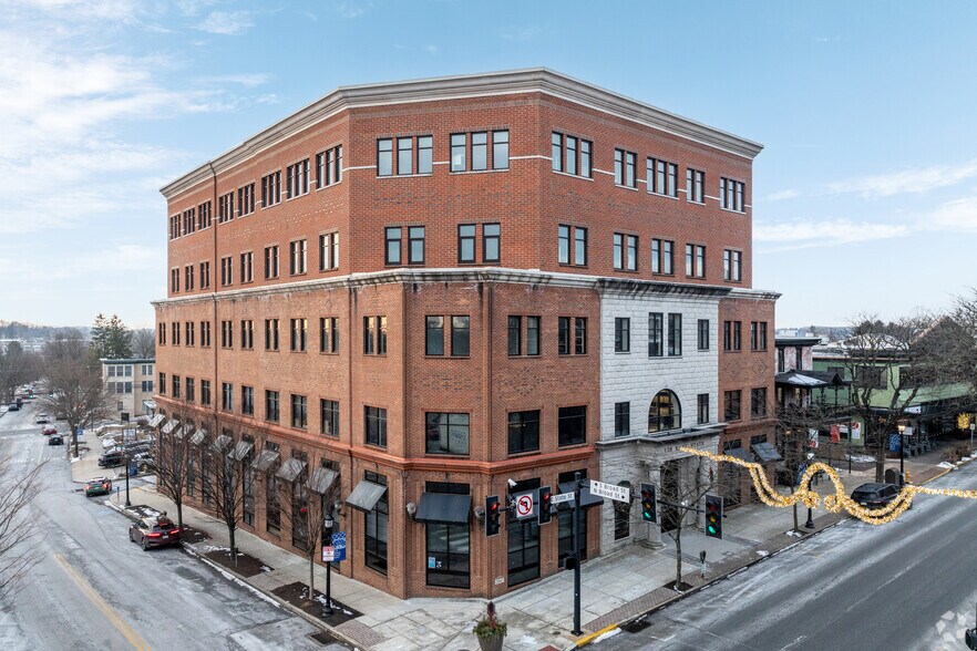 More Photos Of 128 E State St, Kennett Square Office For Lease