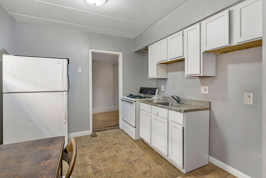 More Photos Of 2443 Ferguson Rd, Cincinnati Apartments For Sale