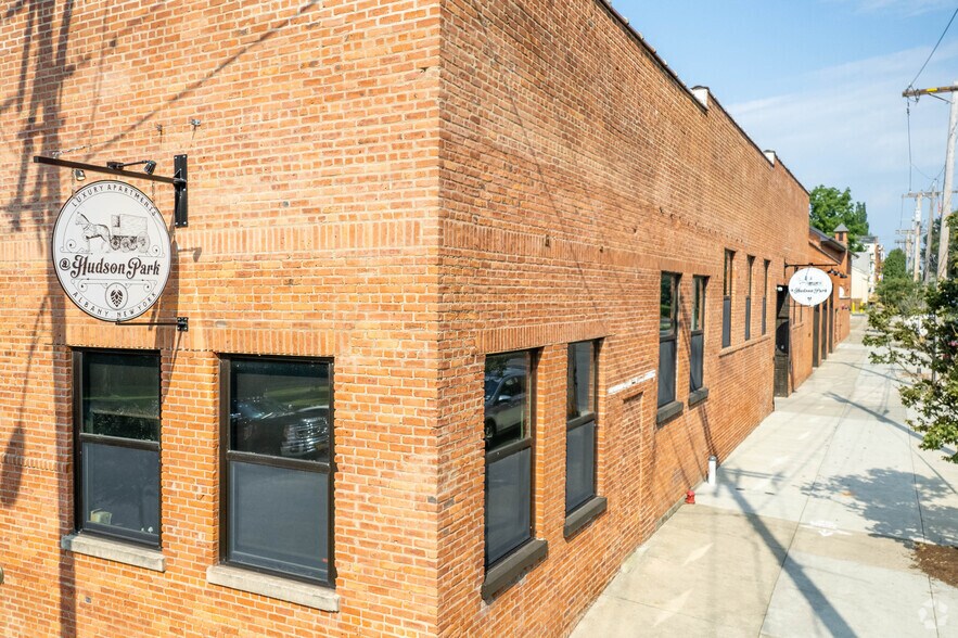 More Photos Of 160 Myrtle Ave, Albany Apartments For Sale