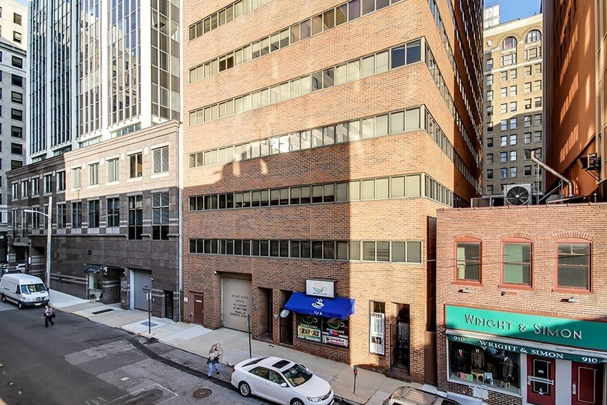 More Photos Of 913 N Market St, Wilmington Apartments For Lease