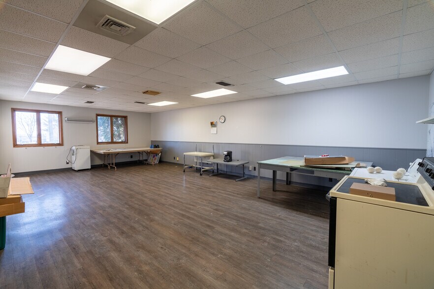 More Photos Of 411 S State St, Fairmont Light Distribution For Sale