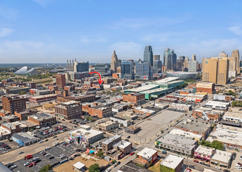 More Photos Of 1612 Grand Blvd, Kansas City Loft Creative Space For Lease
