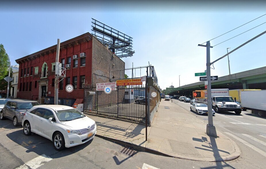 More Photos Of 122 18th St, Brooklyn Land For Lease