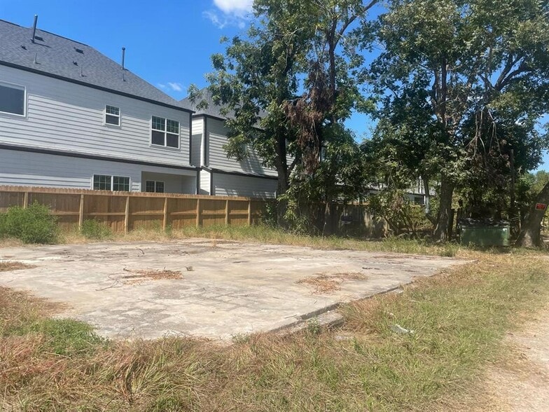 More Photos Of 2602 Paul Quinn St, Houston Land For Sale