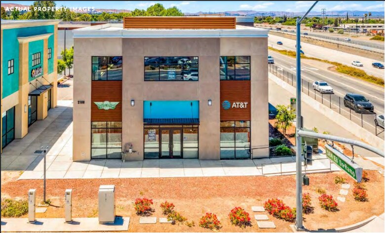 More Photos Of 2108 Railroad Ave, Pittsburg Storefront Retail Office For Lease