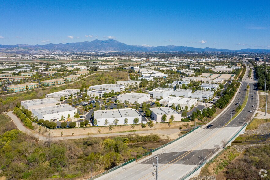 More Photos Of 11 Goddard, Irvine Light Manufacturing For Lease